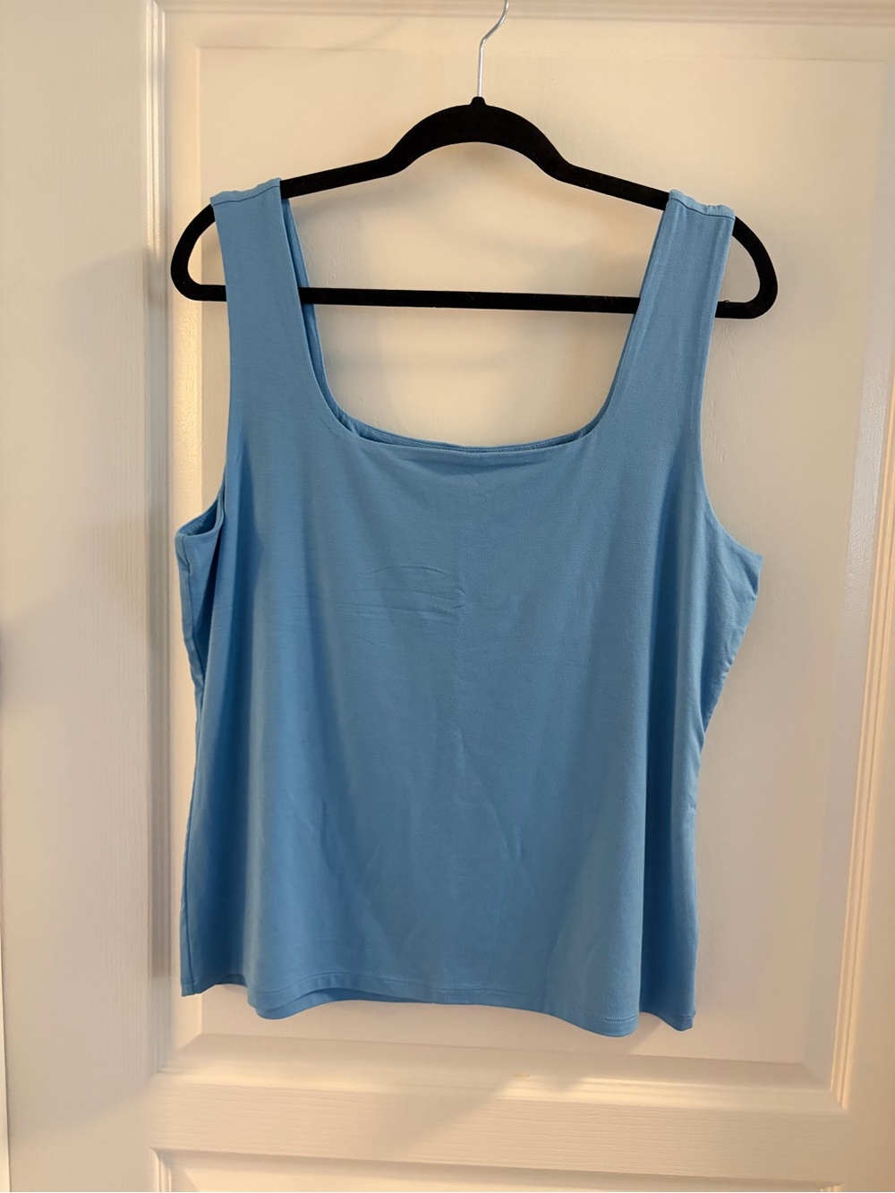 Ann Taylor Sky Blue Scoop Neck Tank